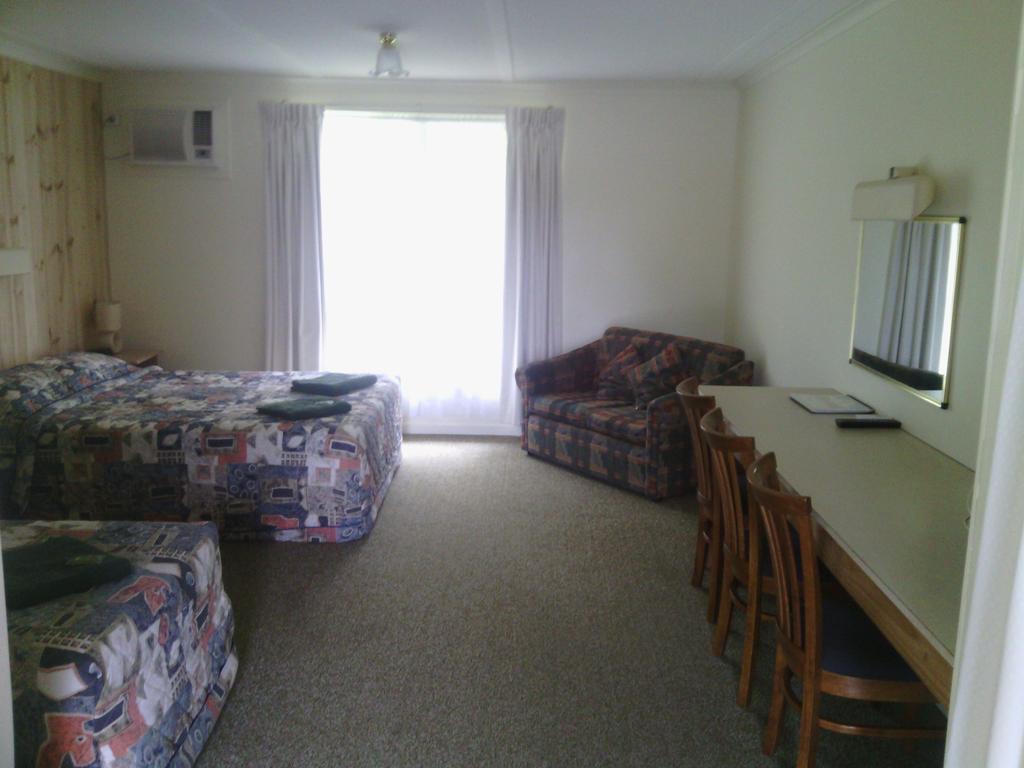 Snowy River Lodge Motel 오보스트 객실 사진